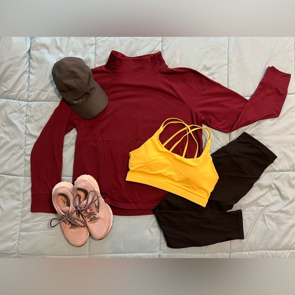 AVIA Fleece-lined Workout Top, Mock Turtleneck Collar, Berry Color - Picture 1 of 6